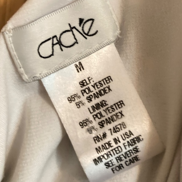 One shoulder dress - Picture 2 of 3